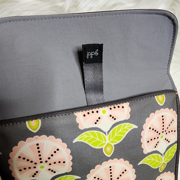 Petunia Pickle Bottom IPAD sleeve, grey with green and pink floral, like new - Picture 3 of 5